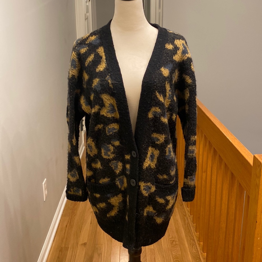 Cardigan from Urban Outfitters size M/L